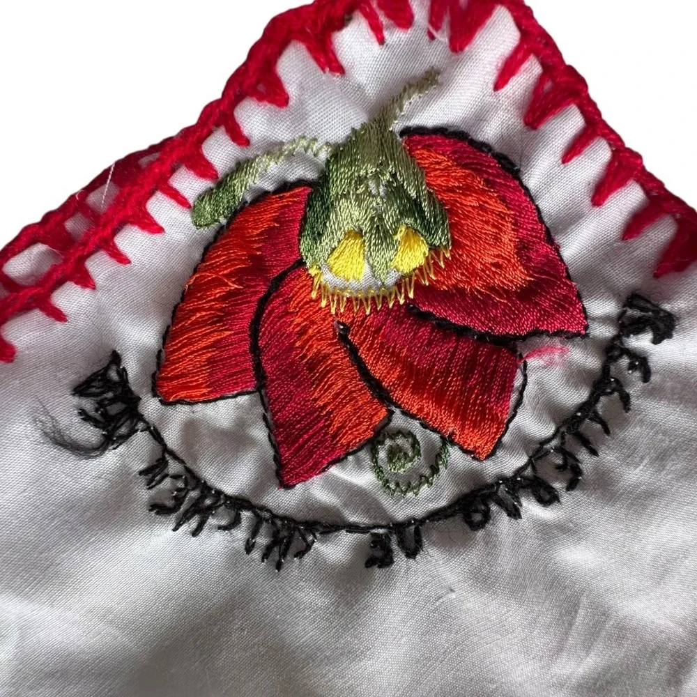 Unbranded Handkerchief Unisex OS White Red Floral Cotton Blend Crochet Trim‎